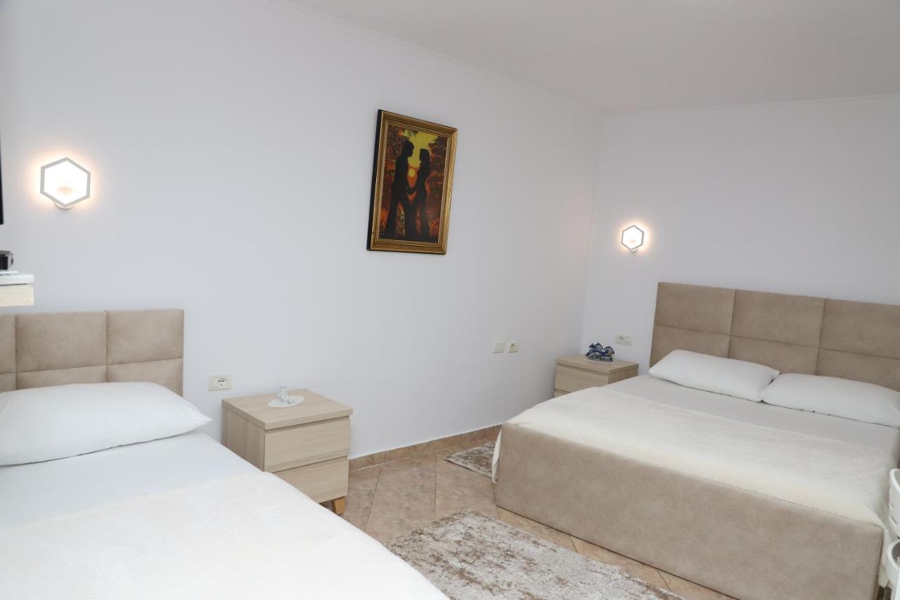 Downtown Apartment 2 เบราท ภายนอก รูปภาพ